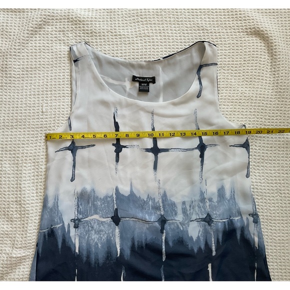 Michael Taylor Watercolor Artsy Tunic - Picture 5 of 5